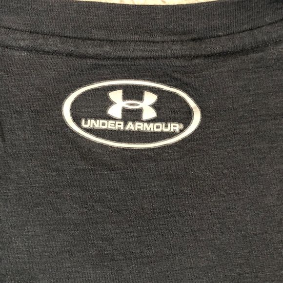 Under Armour Shirt‎ Mens Medium Heatgear Loose Athletic V-Neck Logo Outdoor Tee - Picture 7 of 10